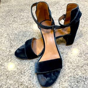 Madewell velvet sandals